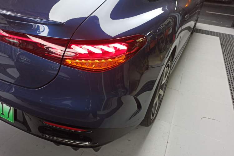 Used Mercedes-Benz EQE 2022 350 First Edition Special Version
