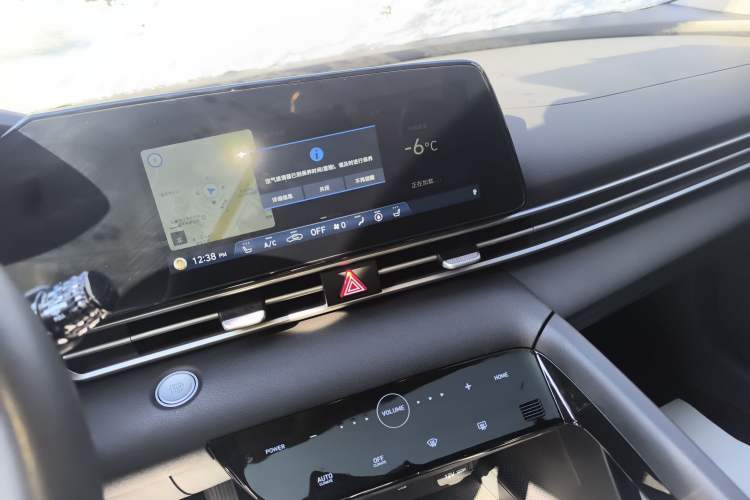 Used Hyundai Elantra 2022 1.5L CVT LUX Prestige Edition
