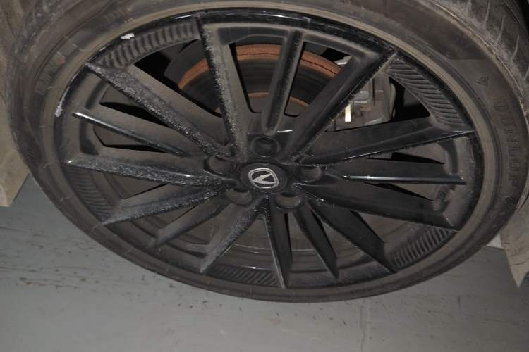 Used CHANGAN UNI-V 2024 1.5T Luxury Edition
