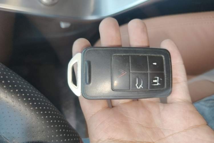 Used Volvo S60 2014 S60L 2.0T Zhiyuan Edition