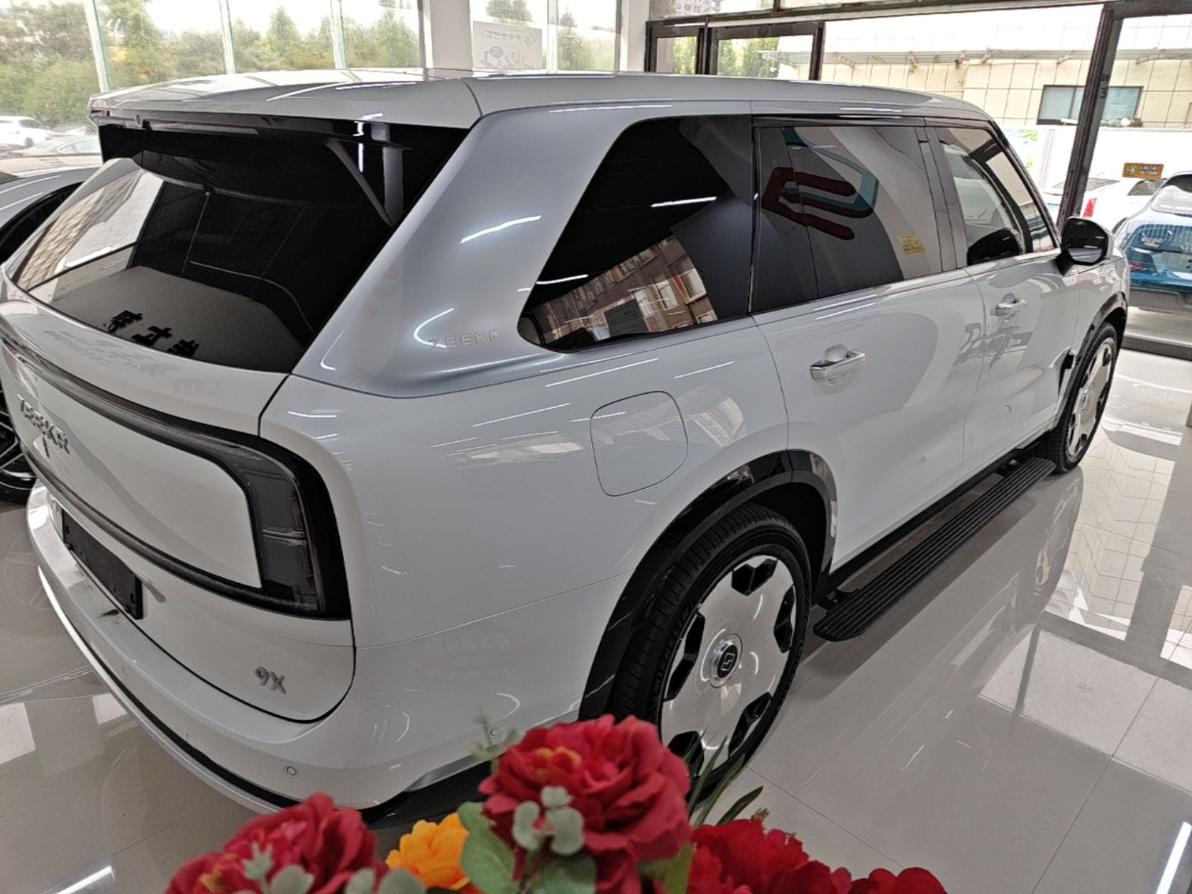 Zeekr 9X 2025 Hyper Edition 70kWh — снимка 6