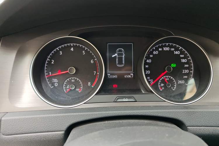 Used Volkswagen Golf 2015 1.6L Automatic Comfort Model