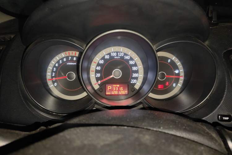 Used Kia Forte 2011 1.6L AT GL