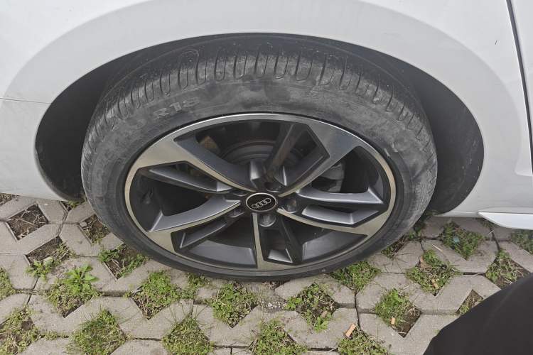 Used Audi A4L 2024 40 TFSI Fashion Dynamic Model
