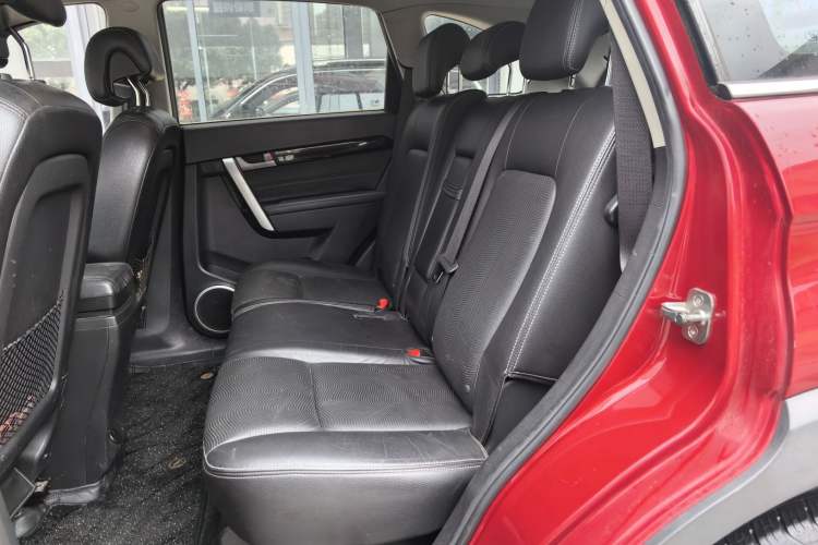 Used Chevrolet Captiva 2014 2.4L Two-Wheel Drive Urban Version 7 Seats
