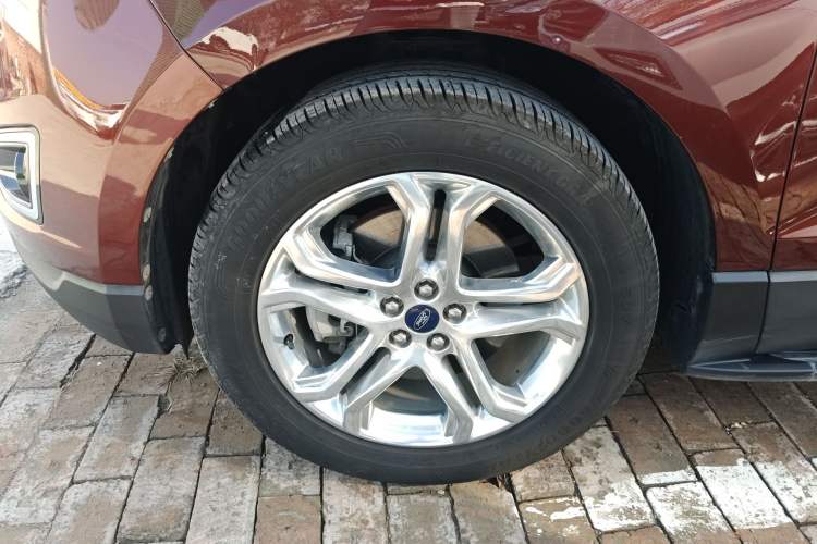 Used Ford Edge 2016 EcoBoost 245 Two-Wheel-Drive Titanium 7-Seater
