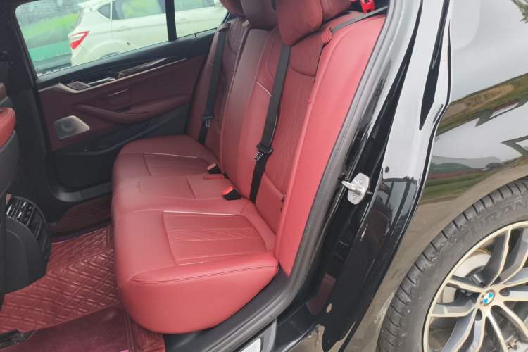 Used BMW 5 Series 2022 Restyled 525Li M Sport Package
