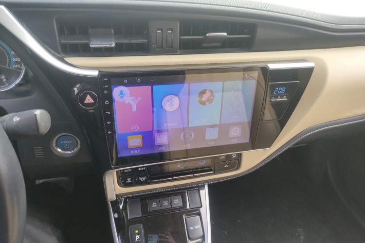 Used Toyota Corolla 2017 Revised Dual-Engine 1.8L E-CVT Elite Edition
