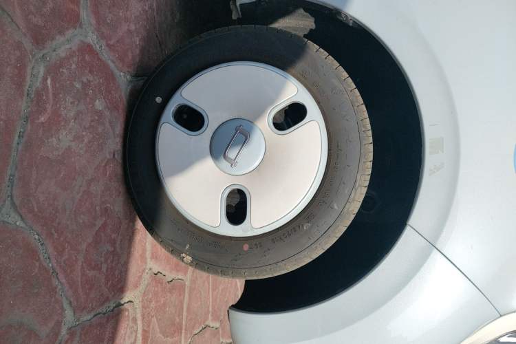 Used Bestune Pony 2026 Model 222km Shining Horse Right Front Wheel Hub