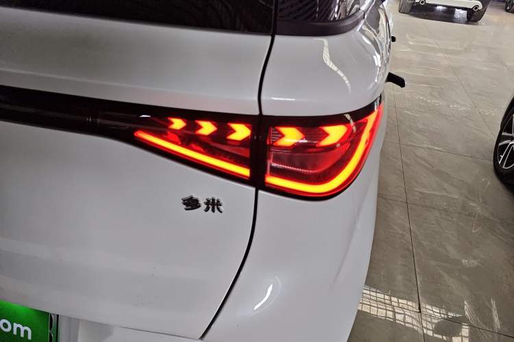 Used Chery QQ Domi 2025 Model 305km Comfort Edition
