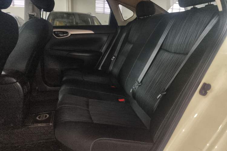 Used Nissan Sylphy 2021 Classic 1.6XE CVT Comfort Edition Left Rear Seat