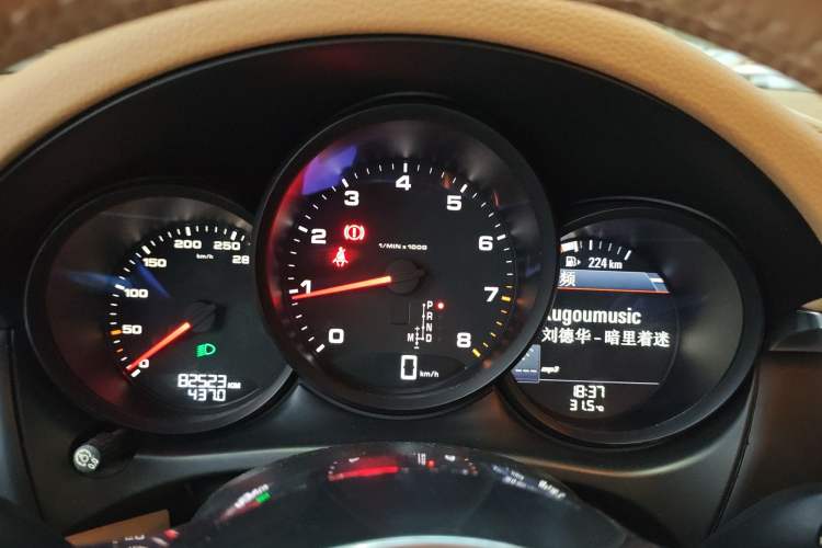 Used Porsche Macan 2014 Macan 2.0T Instrument Cluster