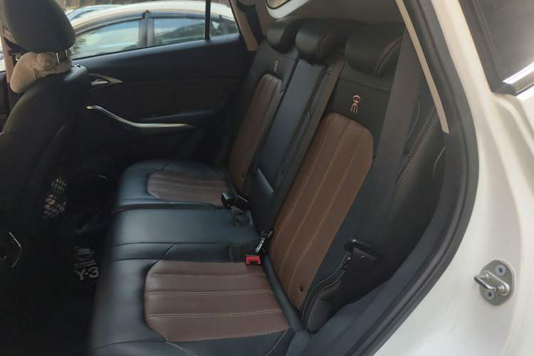 Used BYD Song New Energy 2017 Song DM 1.5TID All-Wheel Drive Luxury Model