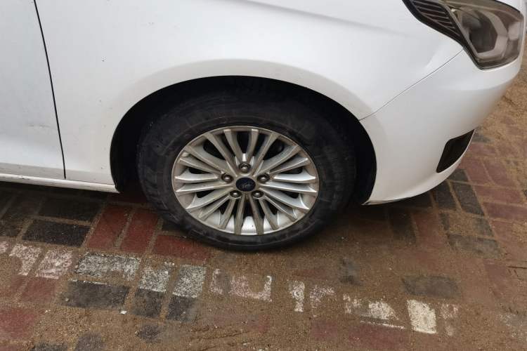 Used Ford Escort 2017 1.5L Manual Comfort Model
