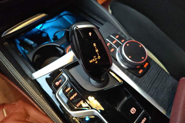 Used BMW 5 Series 2021 530Li Leading Model M Sport Package
