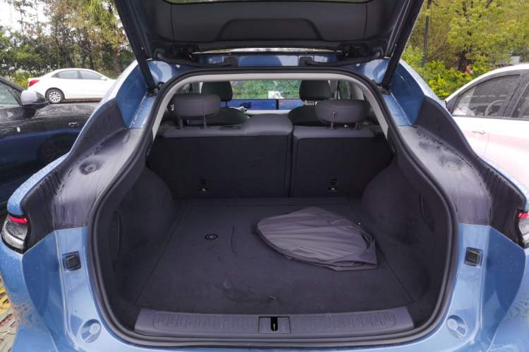 Used IM LS6 2025 Ultra-Powerful Lingxi Intelligent Enjoyment Edition
