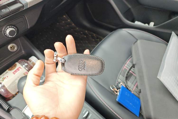 Used Audi Q2L 2020 35 TFSI Ambition Dynamic Edition Vehicle Key