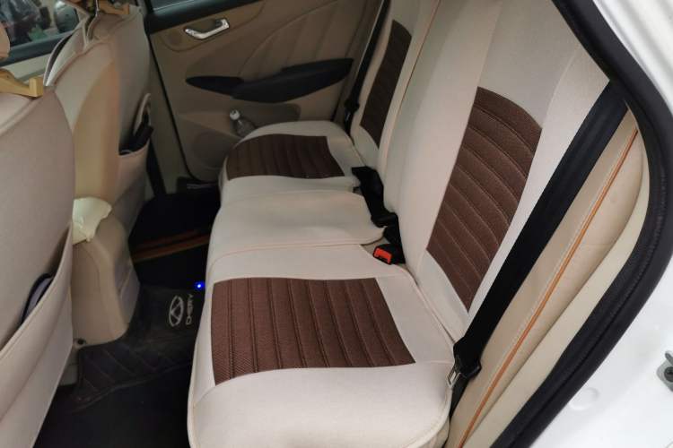 Used Chery Arrizo 7 2013 1.6L Manual Zhi Ling Edition