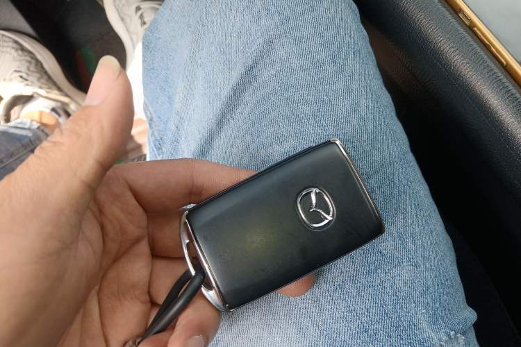 Used Mazda CX-5 2025 2.0L Automatic Two-Wheel Drive Comfort Version
