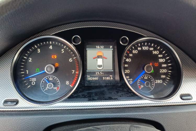 Used Volkswagen FAW-Volkswagen CC 2012 3.0 FSI V6 Instrument Cluster