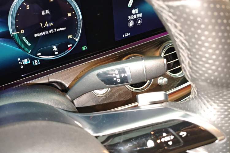 Used Mercedes-Benz E-Class 2021 E 300 L Sporty and Stylish Model