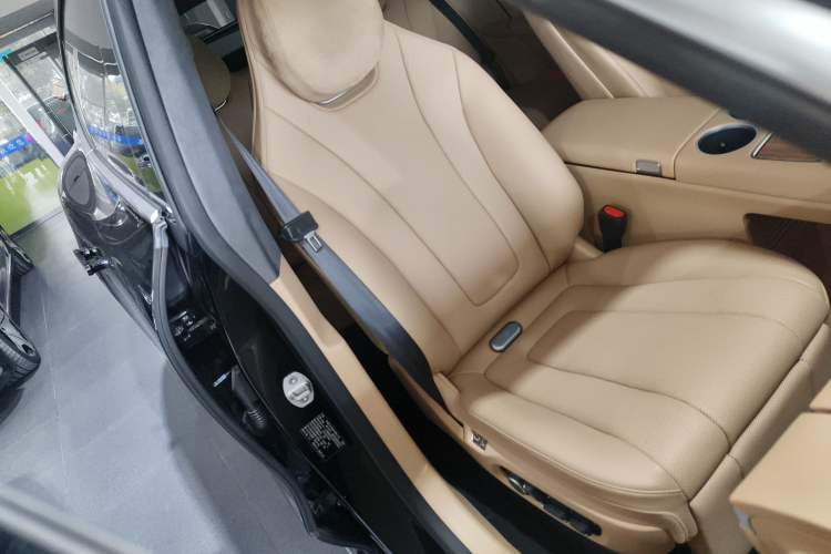 Used Hima Luxeed R7 2024 All-Electric 802 km Max