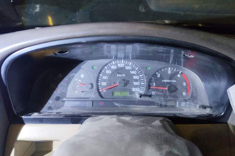 Used Dongfeng Ruichi 2010 3.0T Diesel Two-Wheel Drive Standard Version ZD30D13-3N