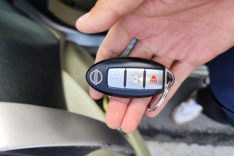 Used Nissan Qashqai 2012 2.0 XL Fire CVT 2WD
