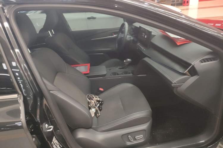 Used Toyota Camry 2024 Dual-Motor 2.0 HXS Sport Plus Edition