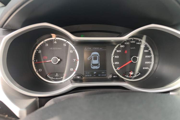 Used Geely Auto Emgrand X7 Sport 2016 1.8TD Automatic ZhiShang Model