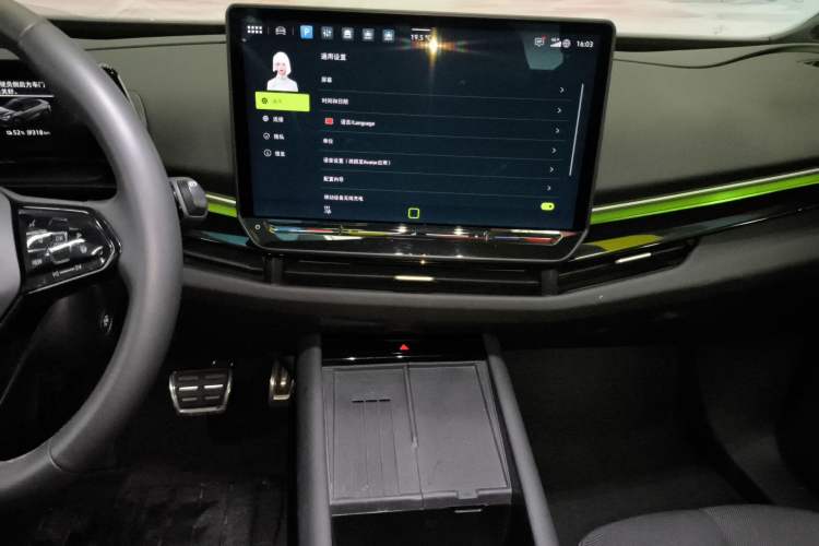 Used Volkswagen ID.UNYX 2024 Pro Long-Range Version
