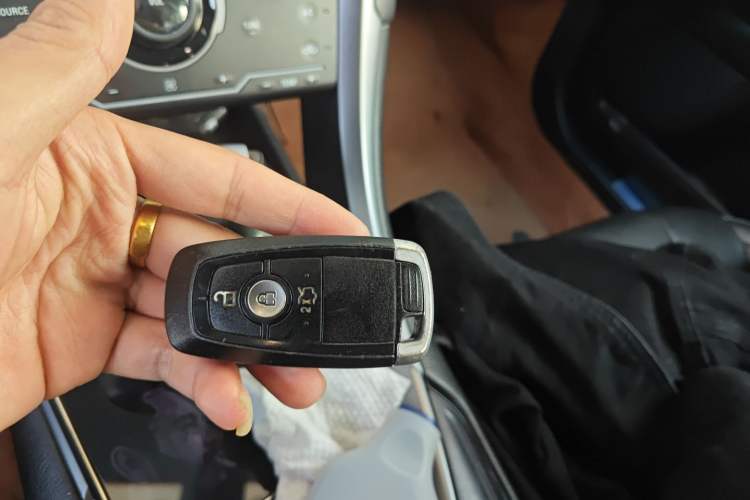 Used Ford Mondeo 2013 2.0L GTDi240 Luxury Sport Model
