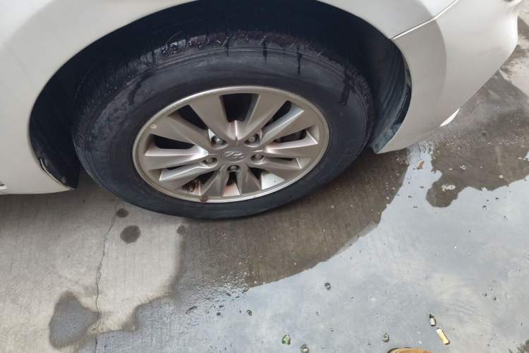 Used Hyundai Celesta 2018 1.6L Automatic GL Enjoyment Edition China VI compliant Right Front Wheel Hub