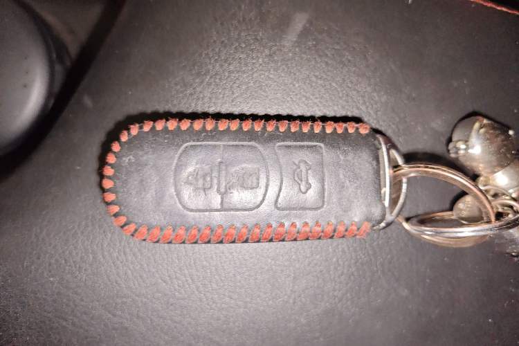 Used Mazda 3 Axela 2014 Sedan 2.0L Automatic Sport Model
