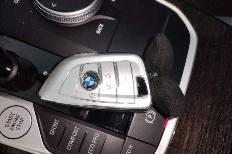 Used BMW 3 Series 2021 Restyled 325Li M Sport Package
