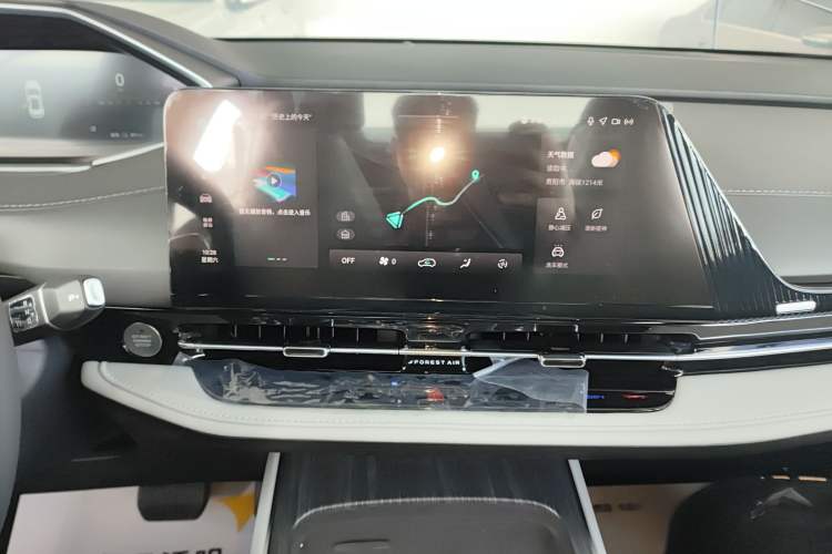 Used CHANGAN CS55PLUS PHEV 2025 Smart New Blue Whale 125km Ultra-Range Edition Audio And AC Panel