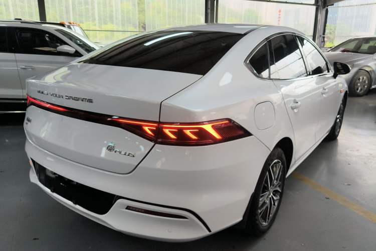 Used BYD Qin PLUS 2021 EV 400KM Luxury Model Rear Right 45 Deg