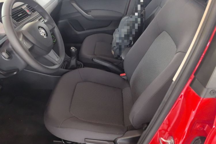 Used Skoda Rapid Spaceback 2016 Revised Version 1.4L Manual Front-Drive Edition