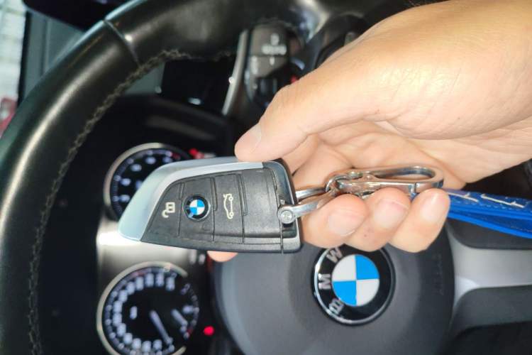 Used BMW X1 2021 sDrive20Li Premium Edition Vehicle Key