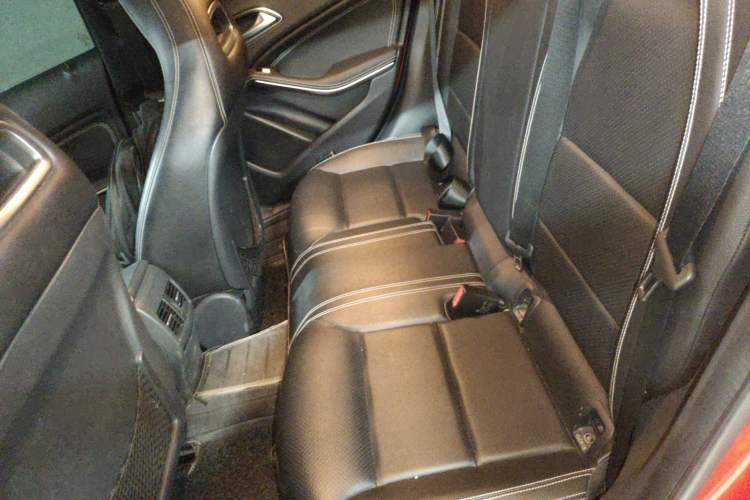 Used Mercedes-Benz GLA 2016 GLA 200 Fashion Model
