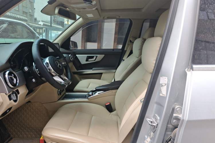 Used Mercedes-Benz GLK-Class 2013 GLK 300 4MATIC Fashion Model
