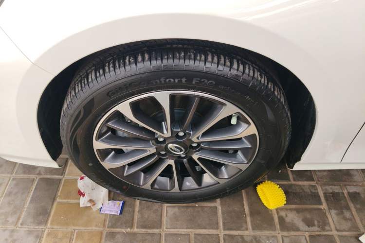 Used GAC Trumpchi EMPOW 2023 Shadow Leopard H High-Energy Hybrid Edition Left Front Wheel Hub