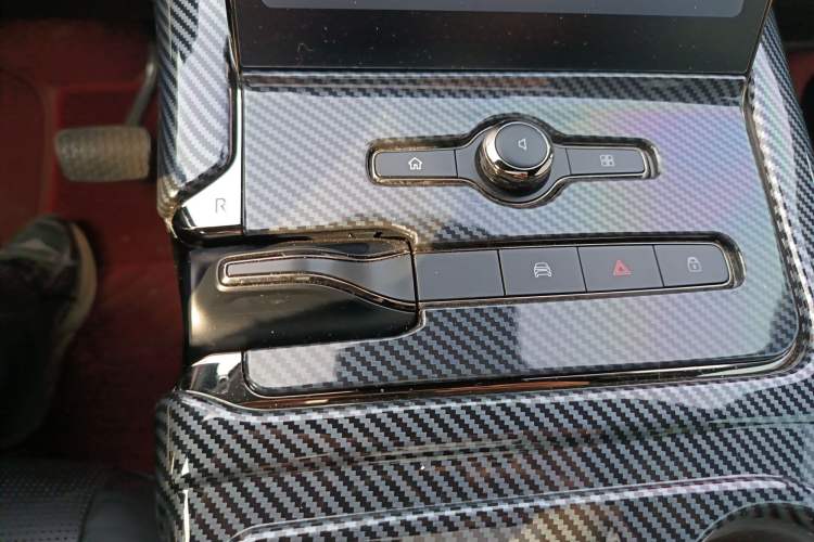 Used Nio ES8 2020 415 km Range 6-Seater Version
