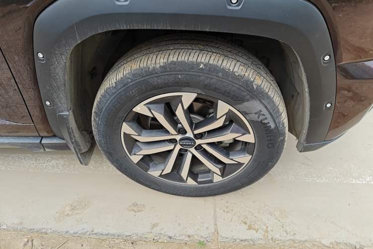 Used Haval H Dog 2023 1.5T Two-Wheel Drive Chao Ye Version Plus Right Front Wheel Hub