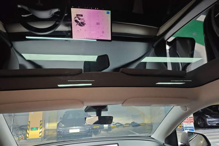 Used Tesla Model Y 2022 Revised Version Rear-Wheel Drive Headliner