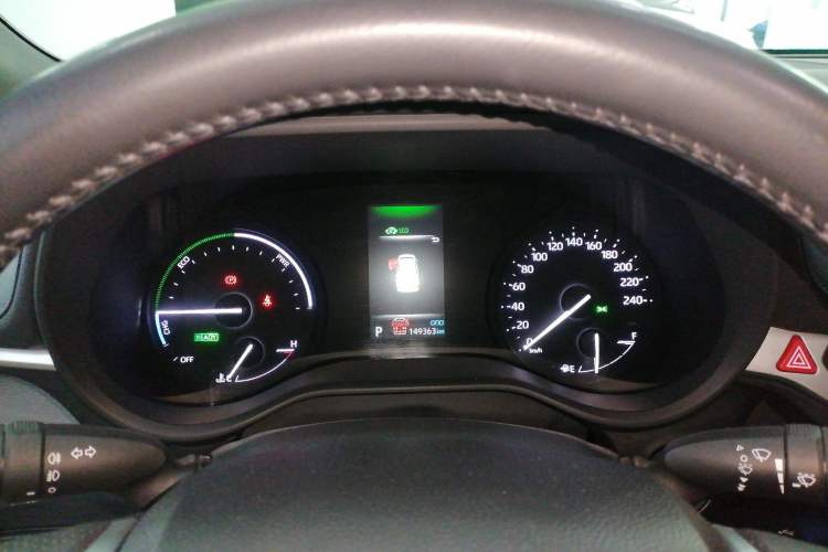 Used Toyota SIENNA 2021 2.5L Hybrid Premium Edition