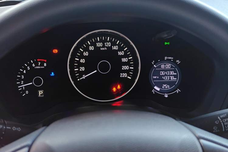 Used Honda Vezel 2020 1.5L CVT Pioneer Edition