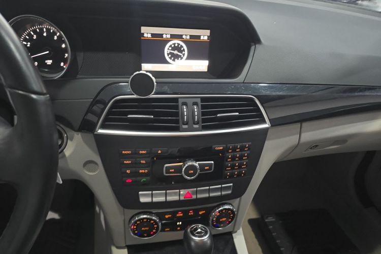 Used Mercedes-Benz C-Class 2013 C 180 Classic Grand Edition
