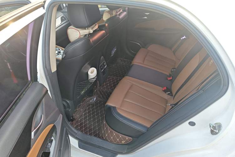 Used BYD Qin New Energy 2018 1.5T Smart Connect Premium Model
