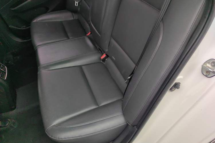 Used Hyundai Mistra 2014 1.8L Automatic Smart GLS